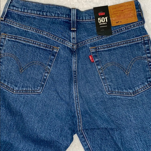 Premium Levis 501 - Picture 6 of 14